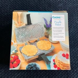 Pizzelle Maker
